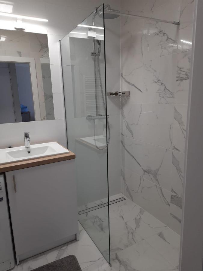 Apartament Na Wyspie Solnej โควอบเซก ภายนอก รูปภาพ